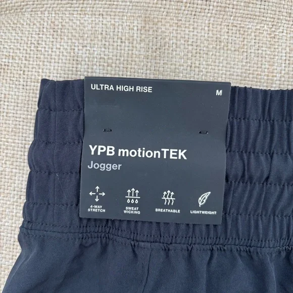 NWT Abercrombie YPB Black motionTEK high waisted Jogger - Picture 2 of 5